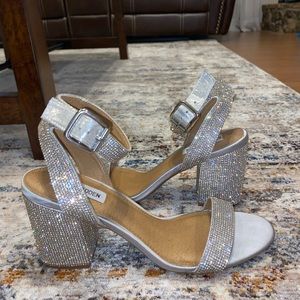 Rhinestone 3in Steve Madden